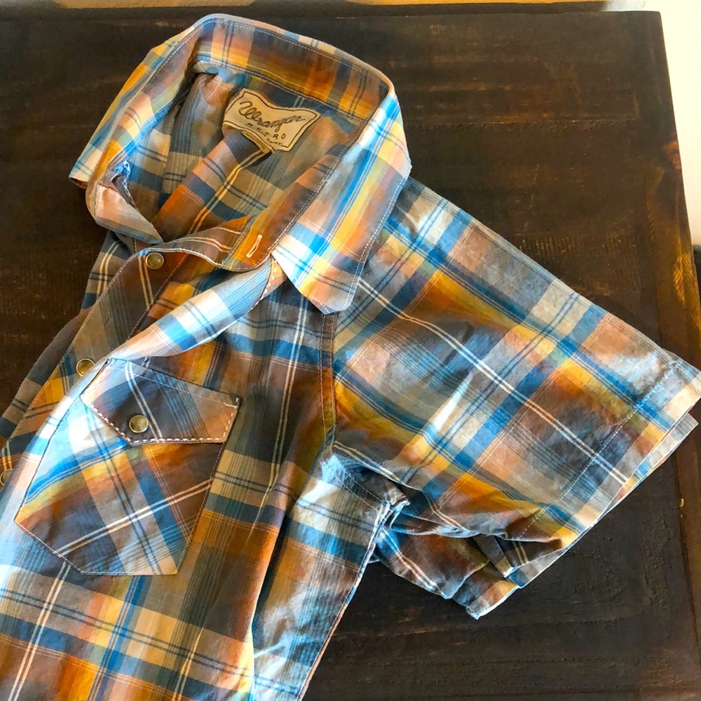 Wrangler Retro Pearl Snap Shortsleeved Button Down